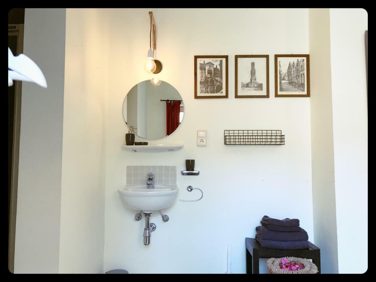 Villa Trendy House 5Min From Shoppingstreets Bruges Esterno foto